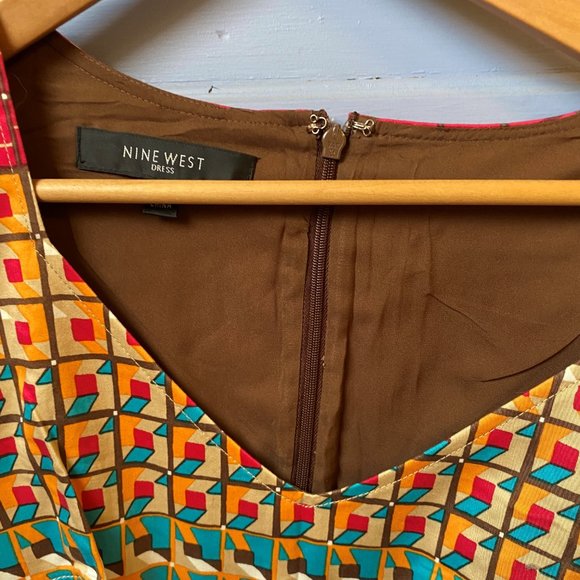 Gradient Geometric Dress - Picture 2 of 4